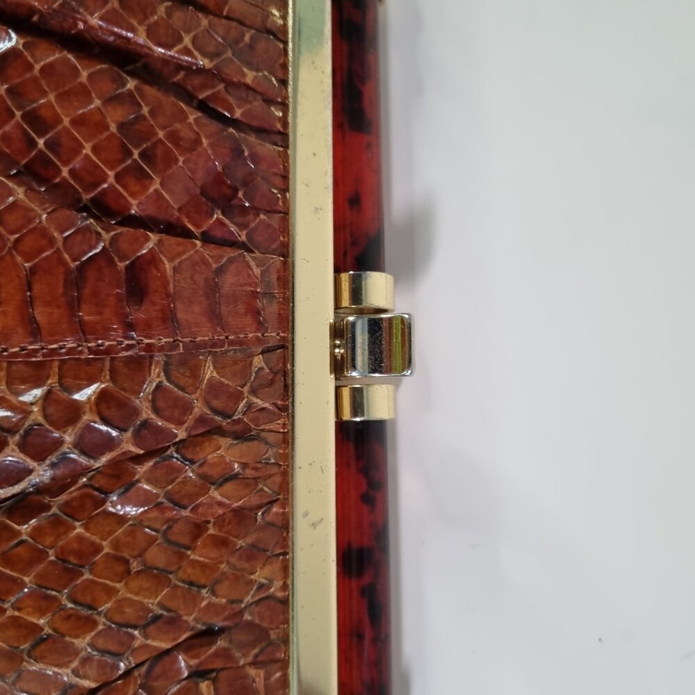 Vintage Brown Faux Snakeskin Clutch Bag with Tortoiseshell Handle & Gold Chain - Picture 5 of 6